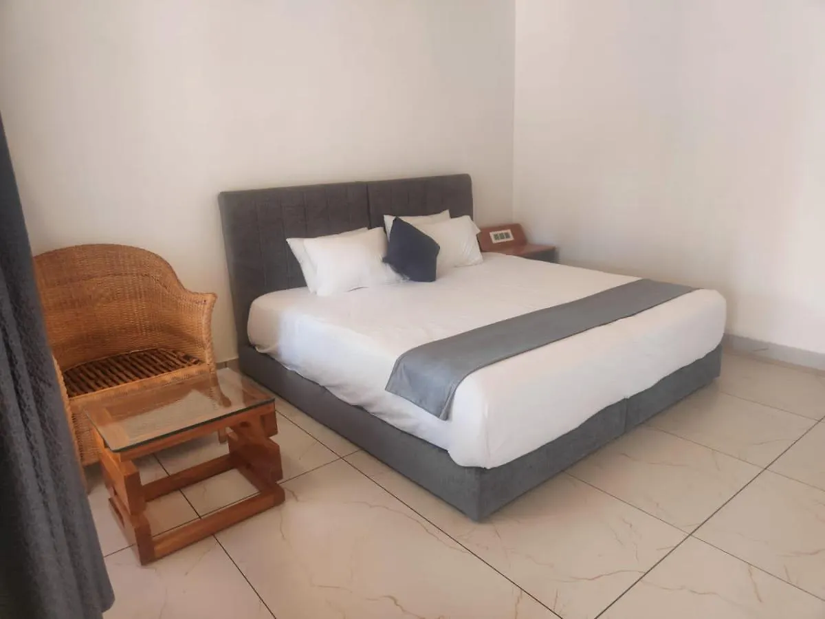 Hotel The Royal Island Mundrothuruth 0*,  Indie
