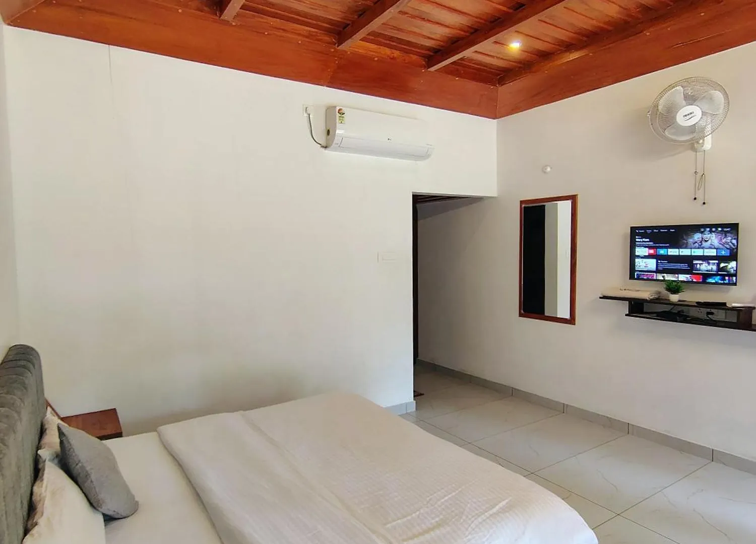 Rezort Hotel The Royal Island Mundrothuruth Indie