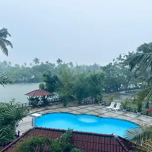 2* Resort N River Munroe Island