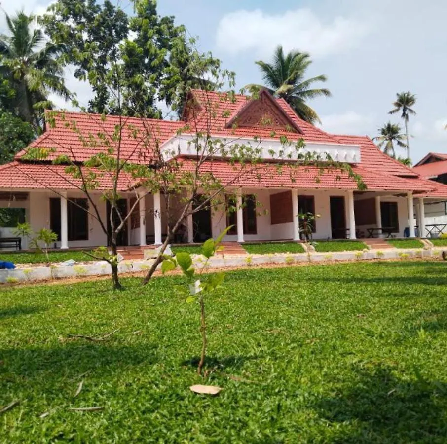The Royal Island Hotel Mundrothuruth Resort